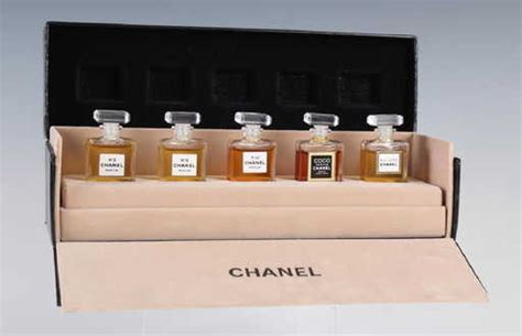 chanel perfume sampler set|chanel gift sets 2021.